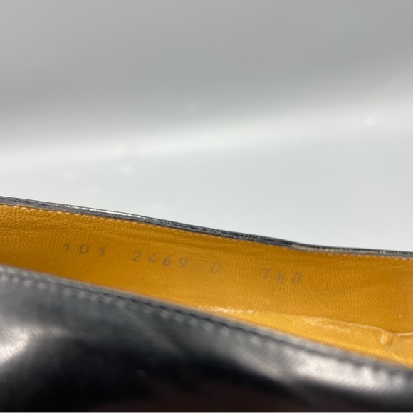 Gucci Leather Decollete Peele Heels Pumps Women's Black, Size 7 1/2 B - Picture 6 of 8